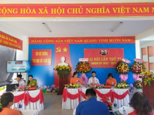 Đại hội chi bộ trường tiểu học số 2 Hòa Sơn, nhiệm kỳ 2022-2025