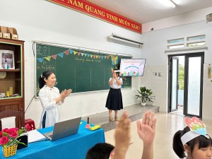 NÂNG CAO CHẤT LƯỢNG DẠY HỌC QUA SINH HOẠT CHUYÊN MÔN